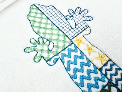 Patchwork Lizard Gecko animal silhouette patterned outline small dragon