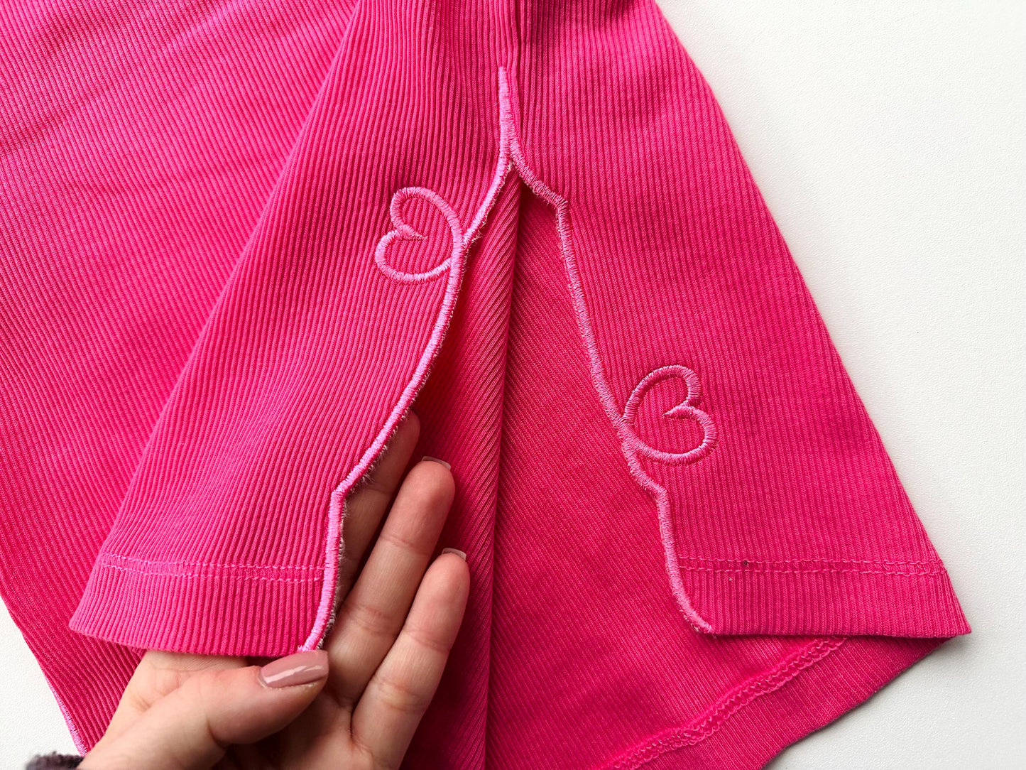 Two small Hearts split side seam cutout Side Bow machine embroidery