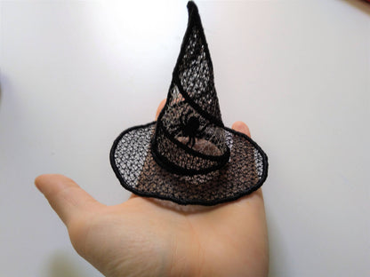 Witch Lace Hat With Little Spider