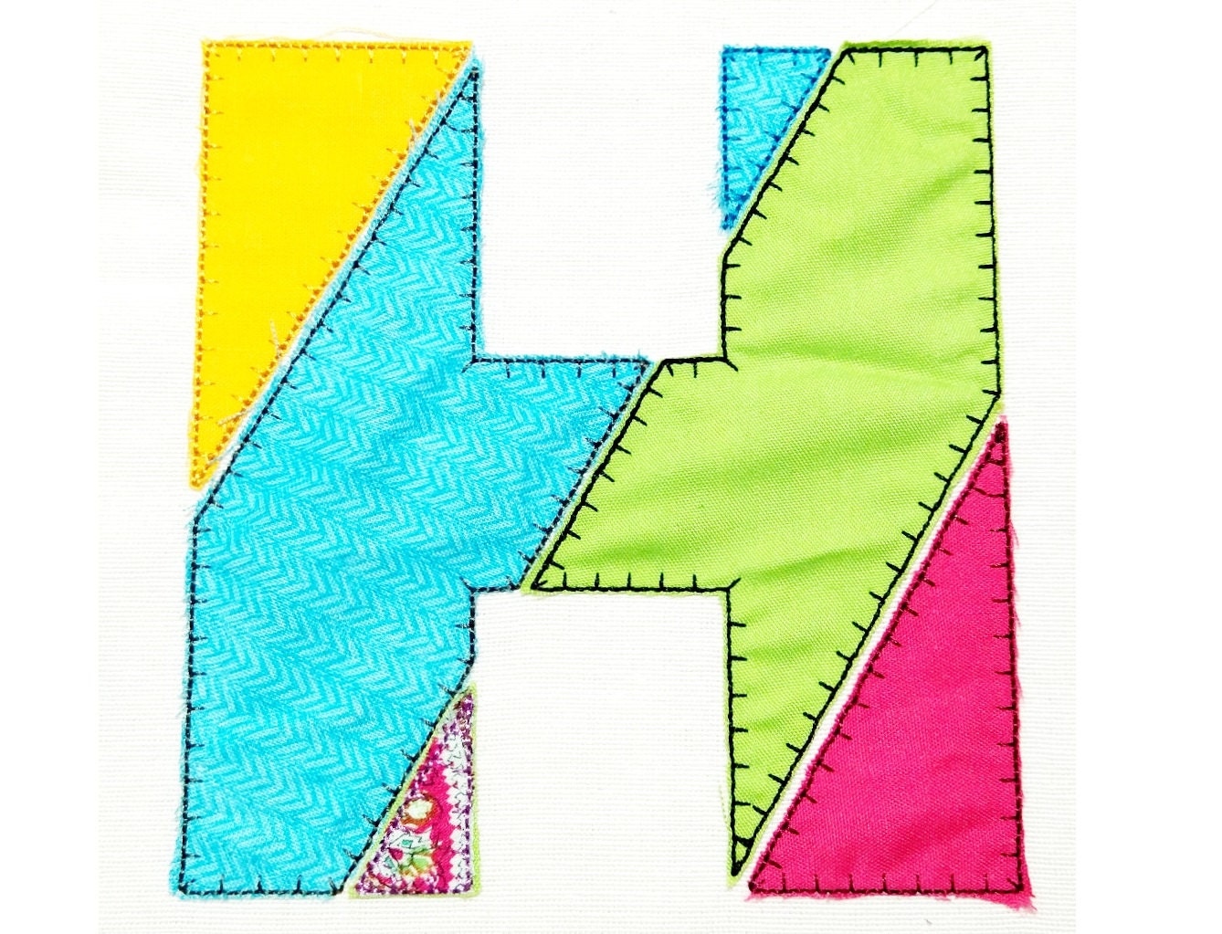 Diagonal Patchwork Rag Edges Font Applique
