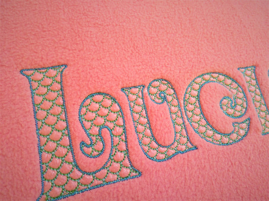 Mermaid Font Light Stitch