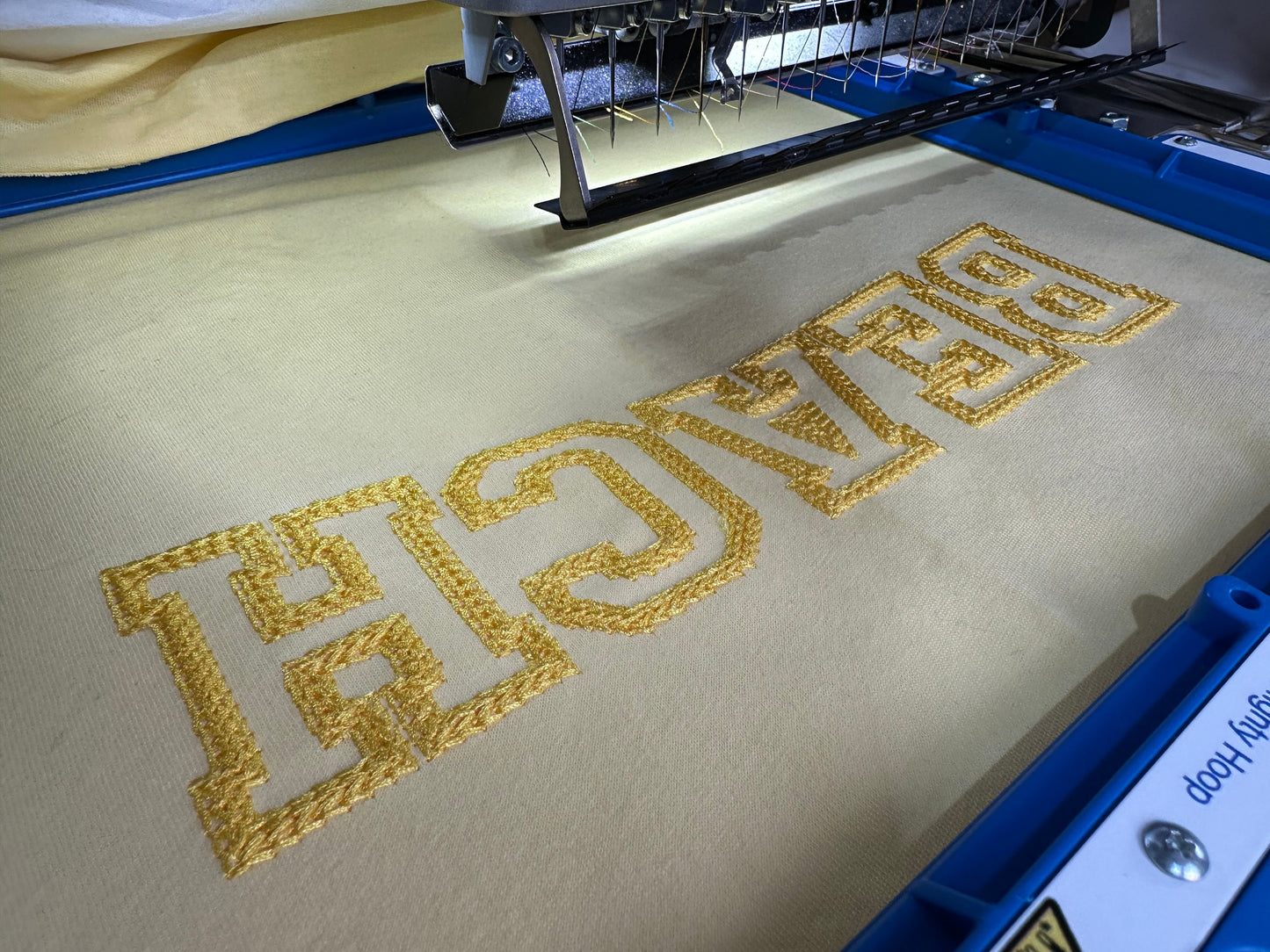 Wide Chain Stitch Outline Varsity Sport Font