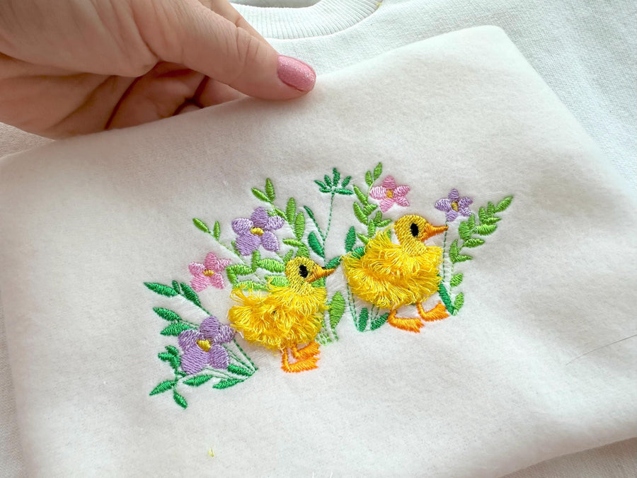 Fringed Little Ducks Floral Garden