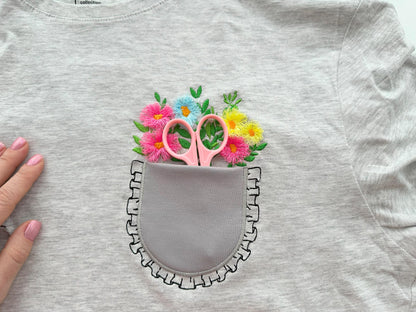 Genuine Ruffle Pocket with Fringed Flowers