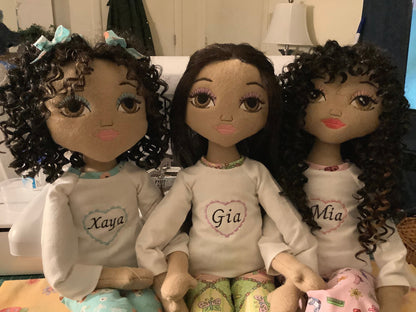 Doll Face Iridescent Eyes