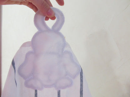 Funny Puppy Towel Hanging Hole Topper