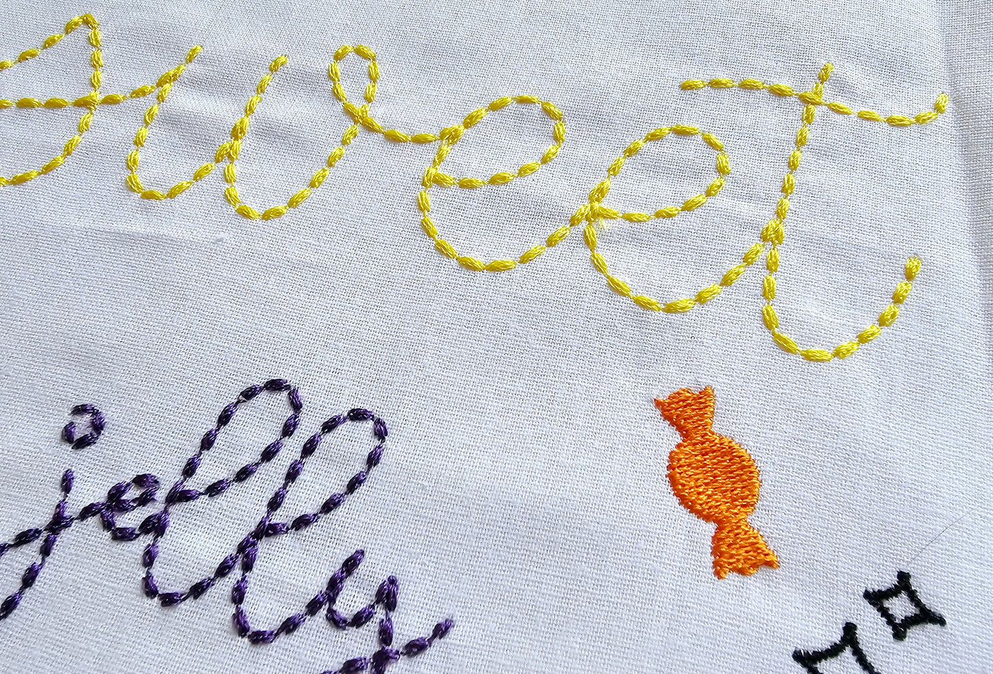 New Hand Stitch Effect Font