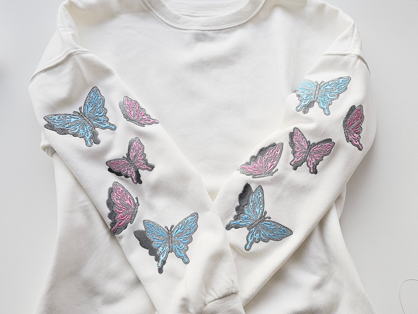 Stunning 3D effect Shadow Butterfly with glitter wings machine