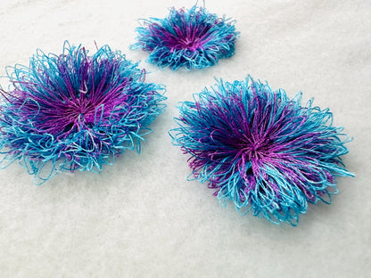 Fringed Cheerleader Pom Poms