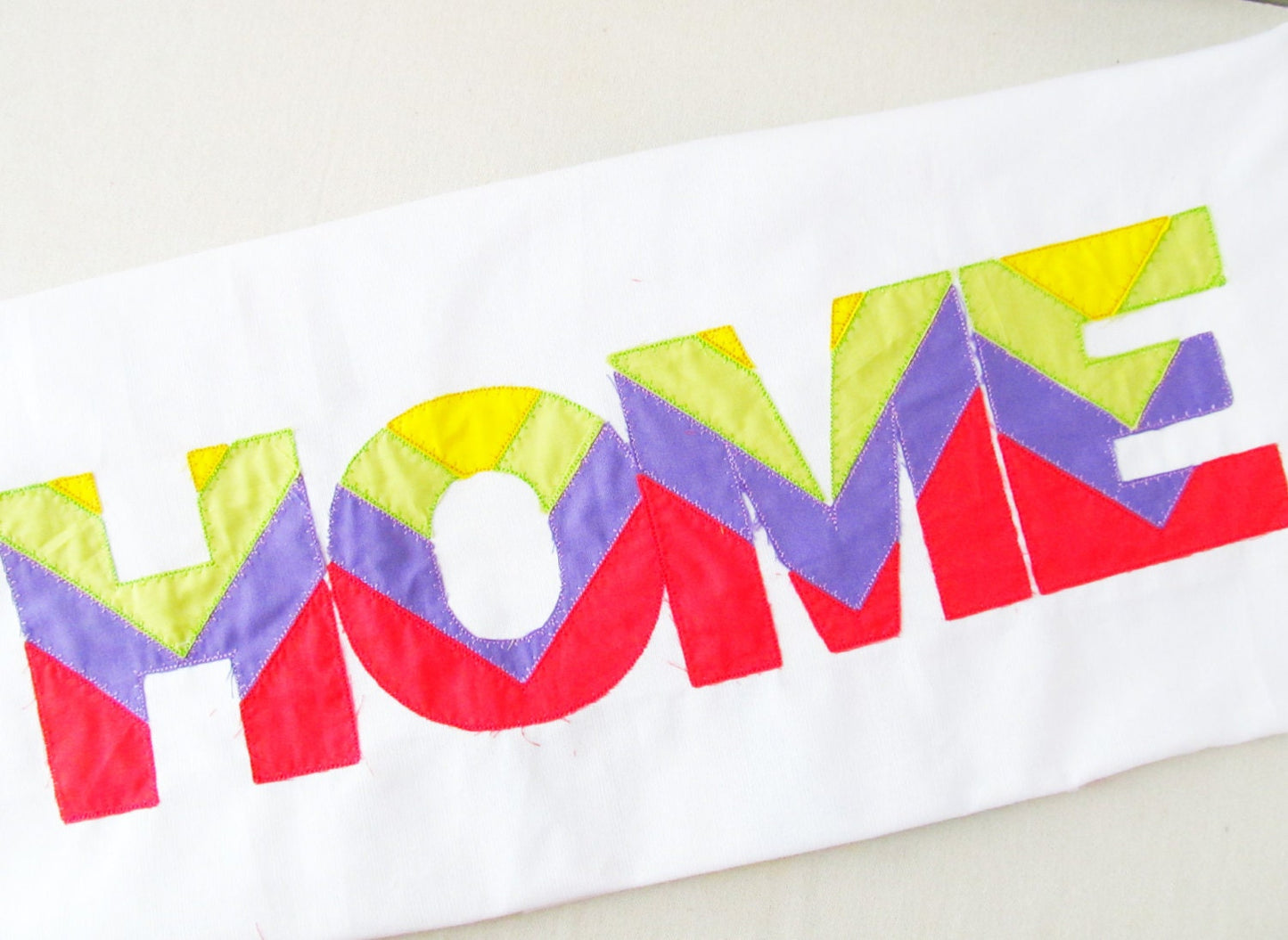 Diagonal Patchwork Rag Edges Font Applique