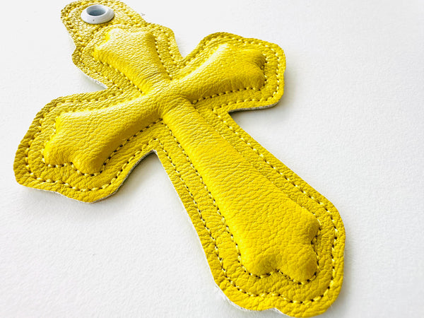 Puff Cross Keychain 3D