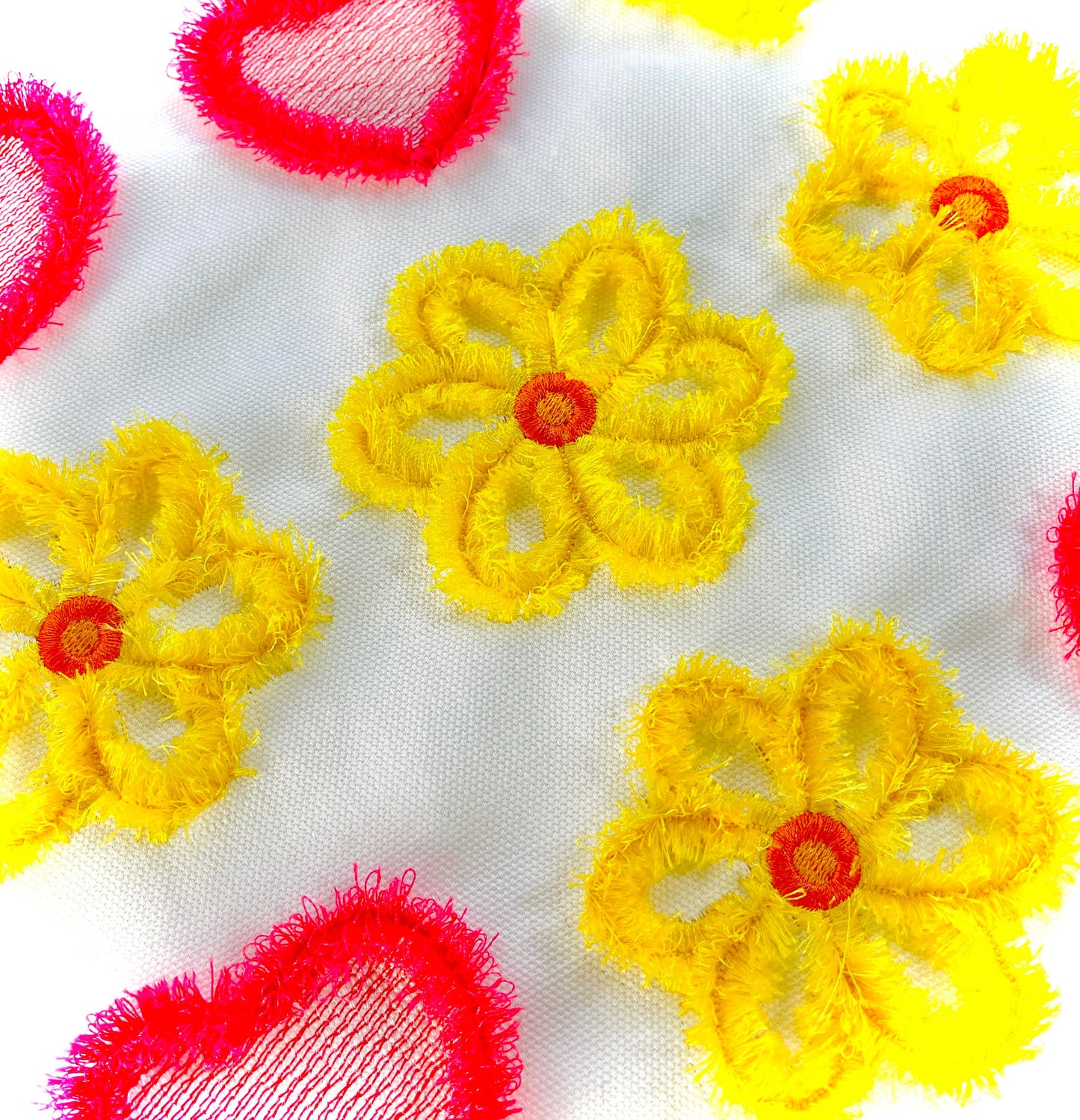 Fringed Daisy Flower and Heart Set