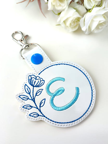 Round Circle Floral Monogram Keychain