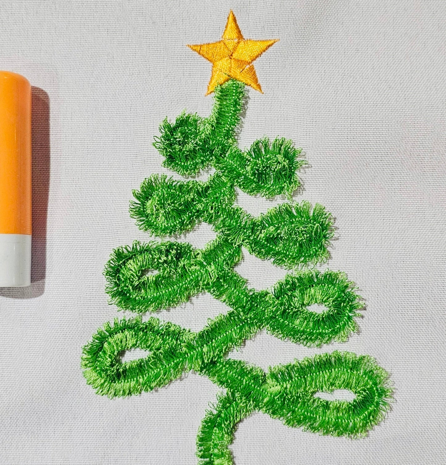 Fringed Christmas Tree Curl