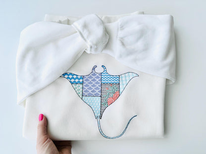 Patchwork Ray patterned sea life ocean animal Skate fish outline