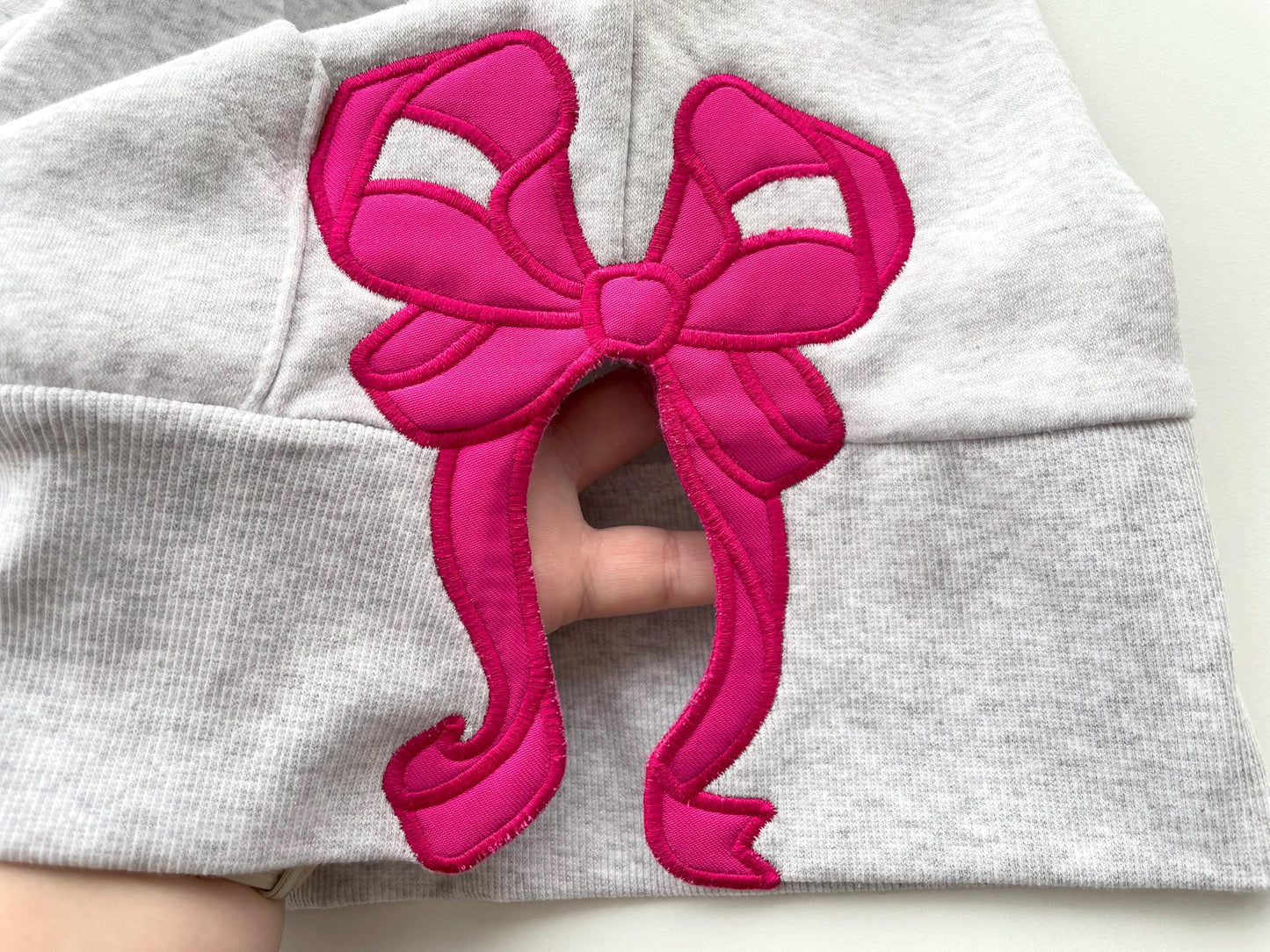 Curl Heirloom Bow Applique