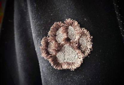 Small Tiny Fringed Paw