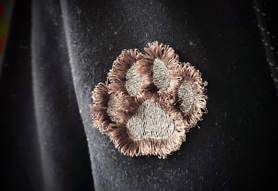 Small Tiny Fringed Paw