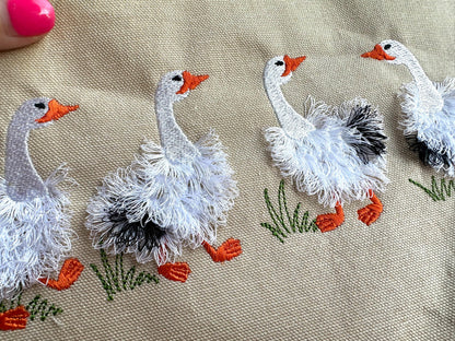 Gringed Goose 4 Geese in a row