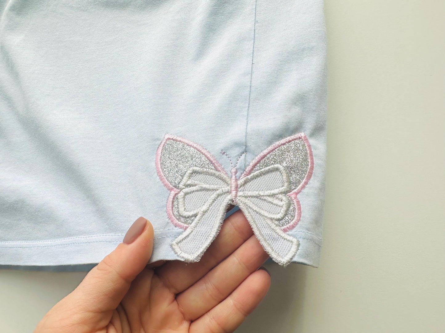 Small Butterfly Wings Side Seam Bow