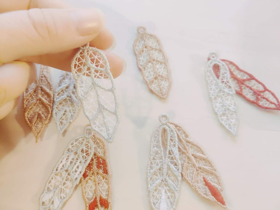 Lace Feather Set of 5 FSL