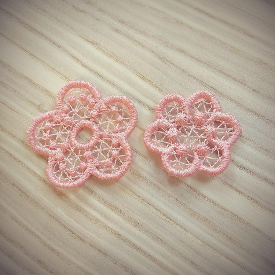 Mini Delicate Lace Flower Set of 2