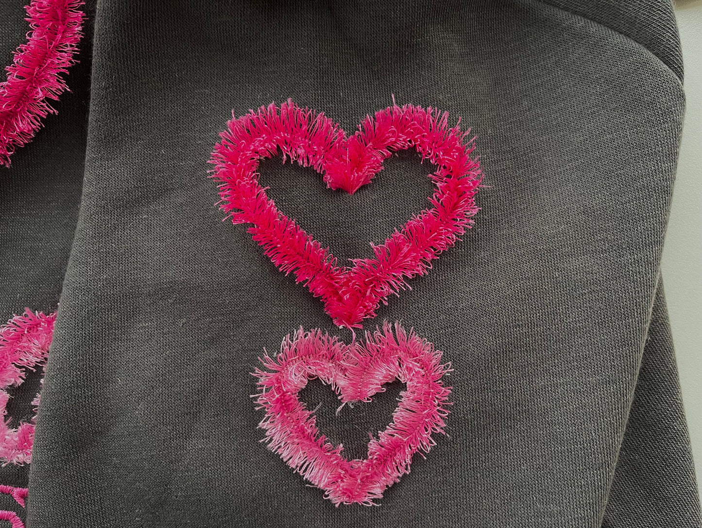 Fringed Valentine Heart Outline