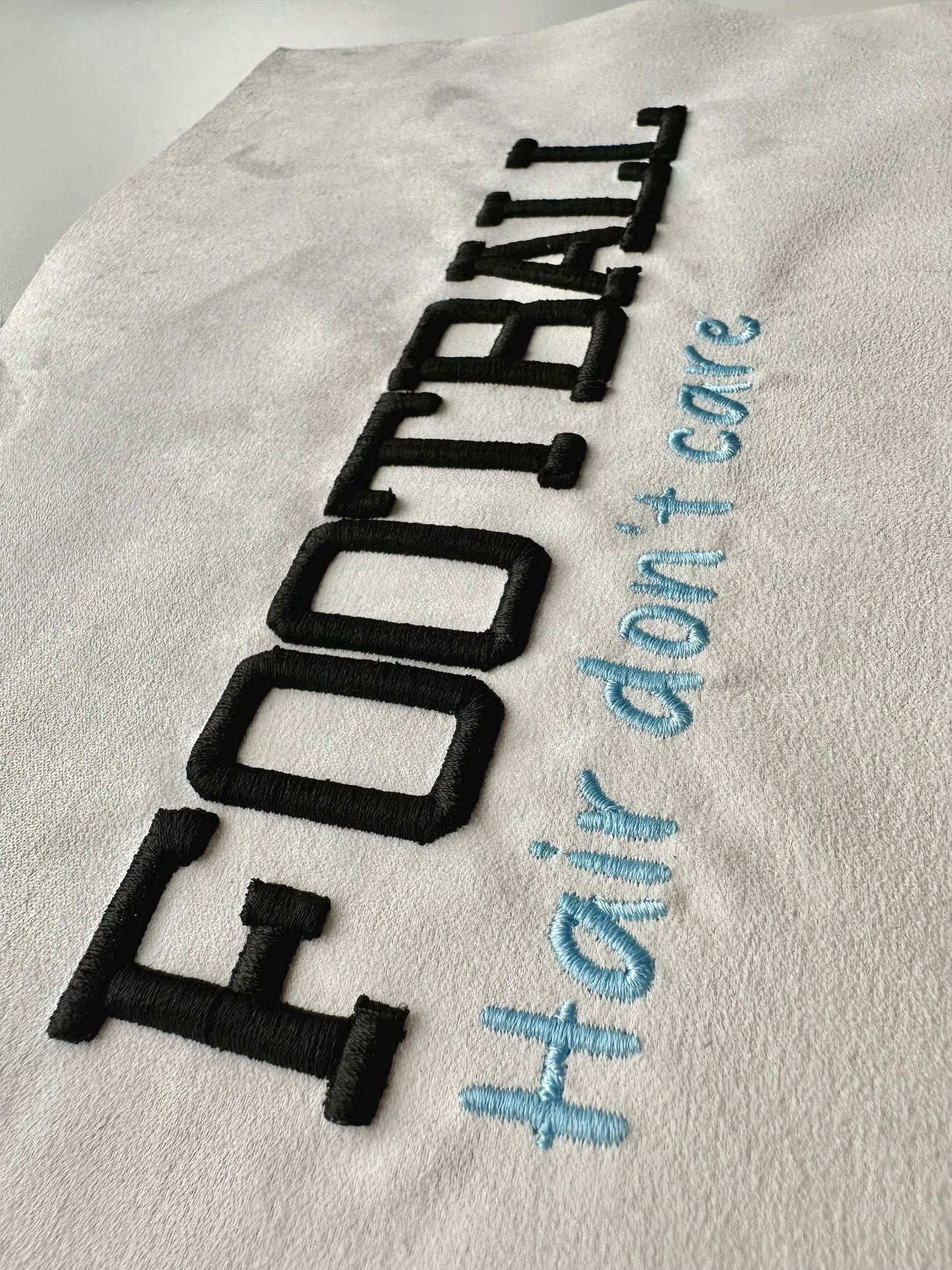 Puff Pyffy Foam Raised Classy Font