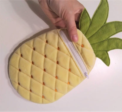 Pineapple Zipper Bag ITH