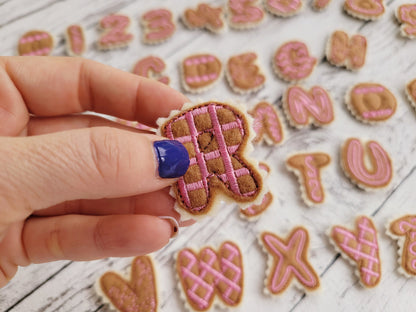 Gingerbread Man Cookie Font ITH