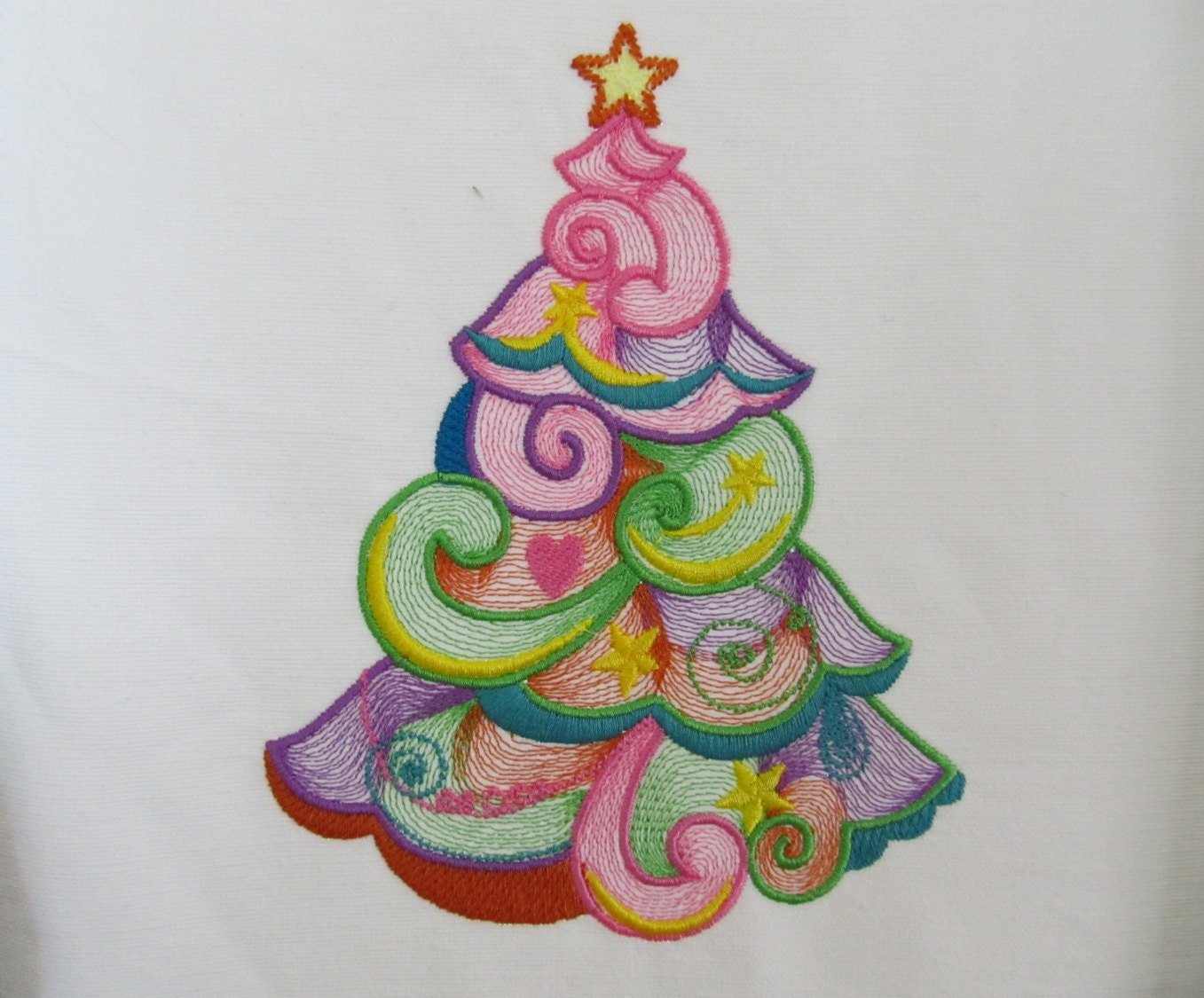 Swirl Merry Christmas Tree
