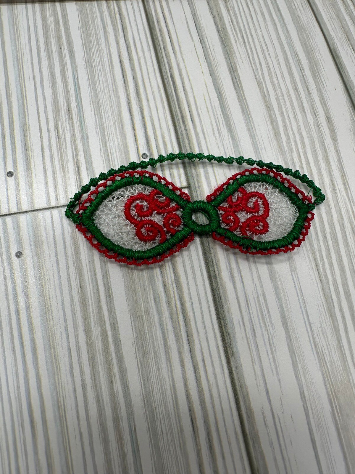 Christmas Ornament Hanger Bow