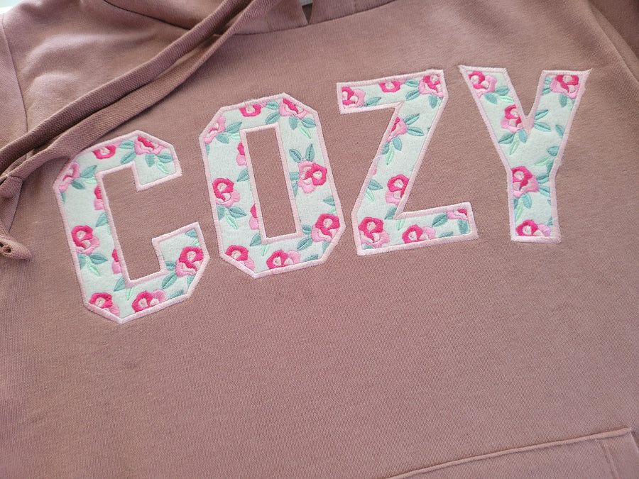 Girly Sport Rose Font