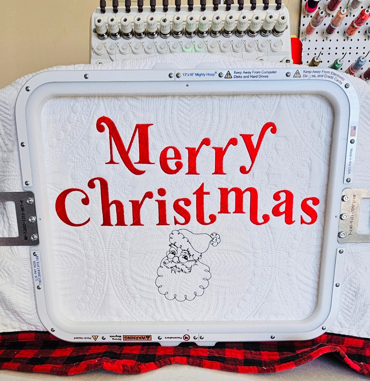 Vintage Retro Holly Jolly Fill Stitch Font