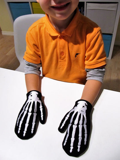 Mittens Skeleton Hands ITH