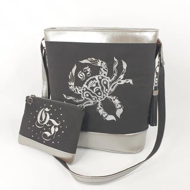 Fairytale Old Style English Font