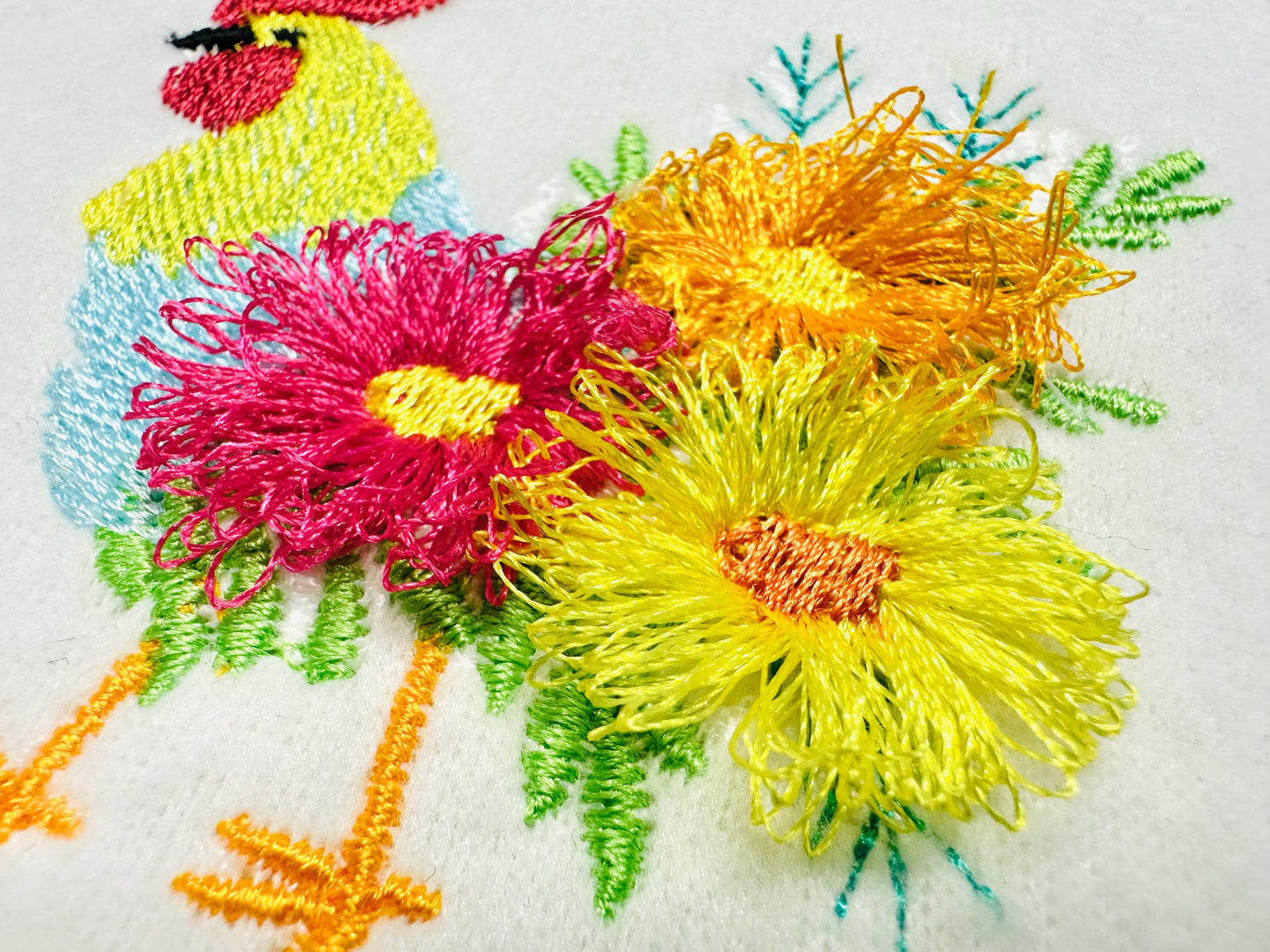 Mini Rooster Floral Fringed Tail