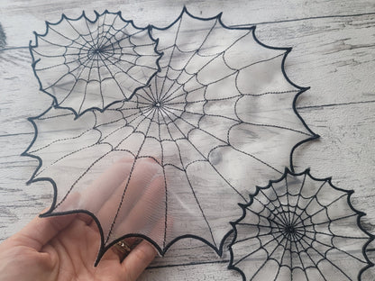 Spiderweb Halloween Napkins ITH