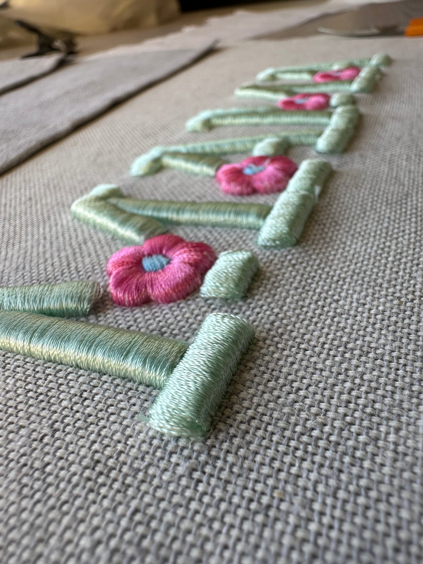 Puffy Puff Foam Floral Font