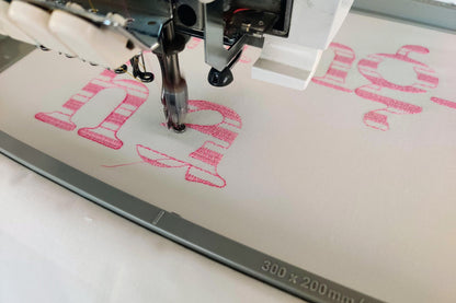 Buffalo Gingham Plaid Patterned Font