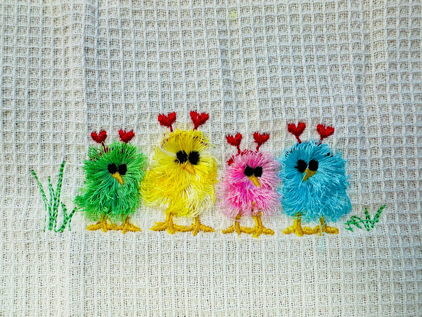 Fringed Valentine Chick 4 in a row