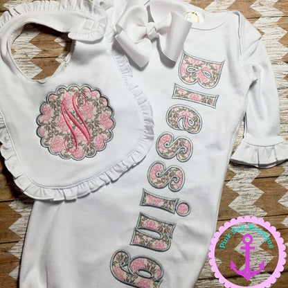 Mia Monogram Font Applique