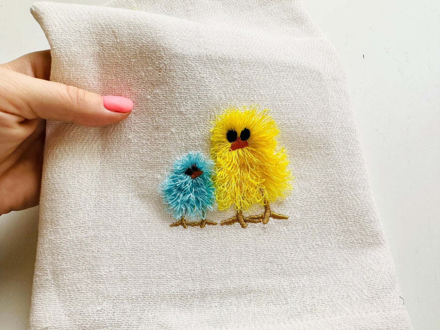 Fringed Little and Big Chick Duo