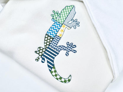 Patchwork Lizard Gecko animal silhouette patterned outline small dragon