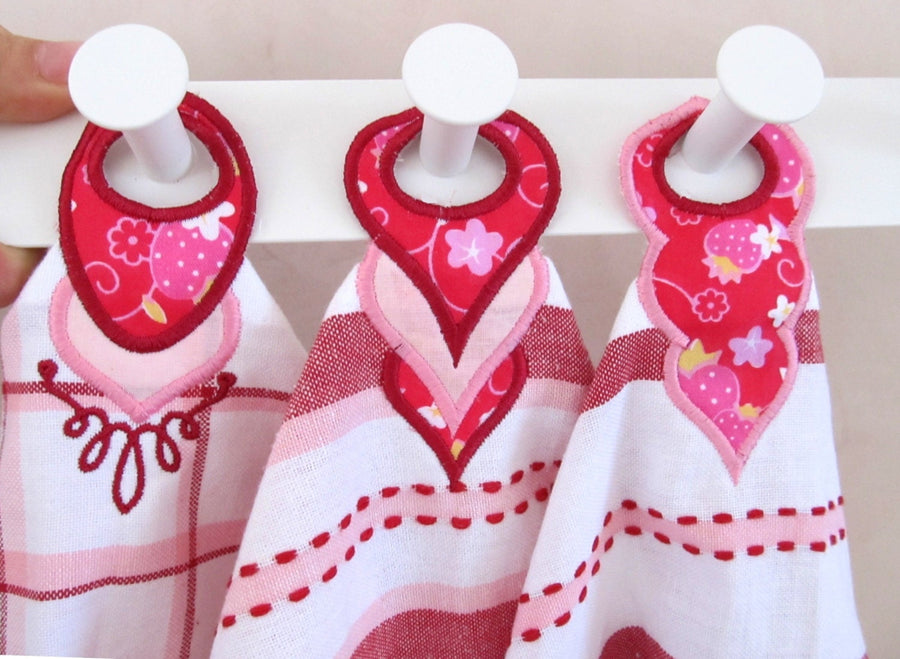 Towel Heart Hanging Hole Topper Set of 4