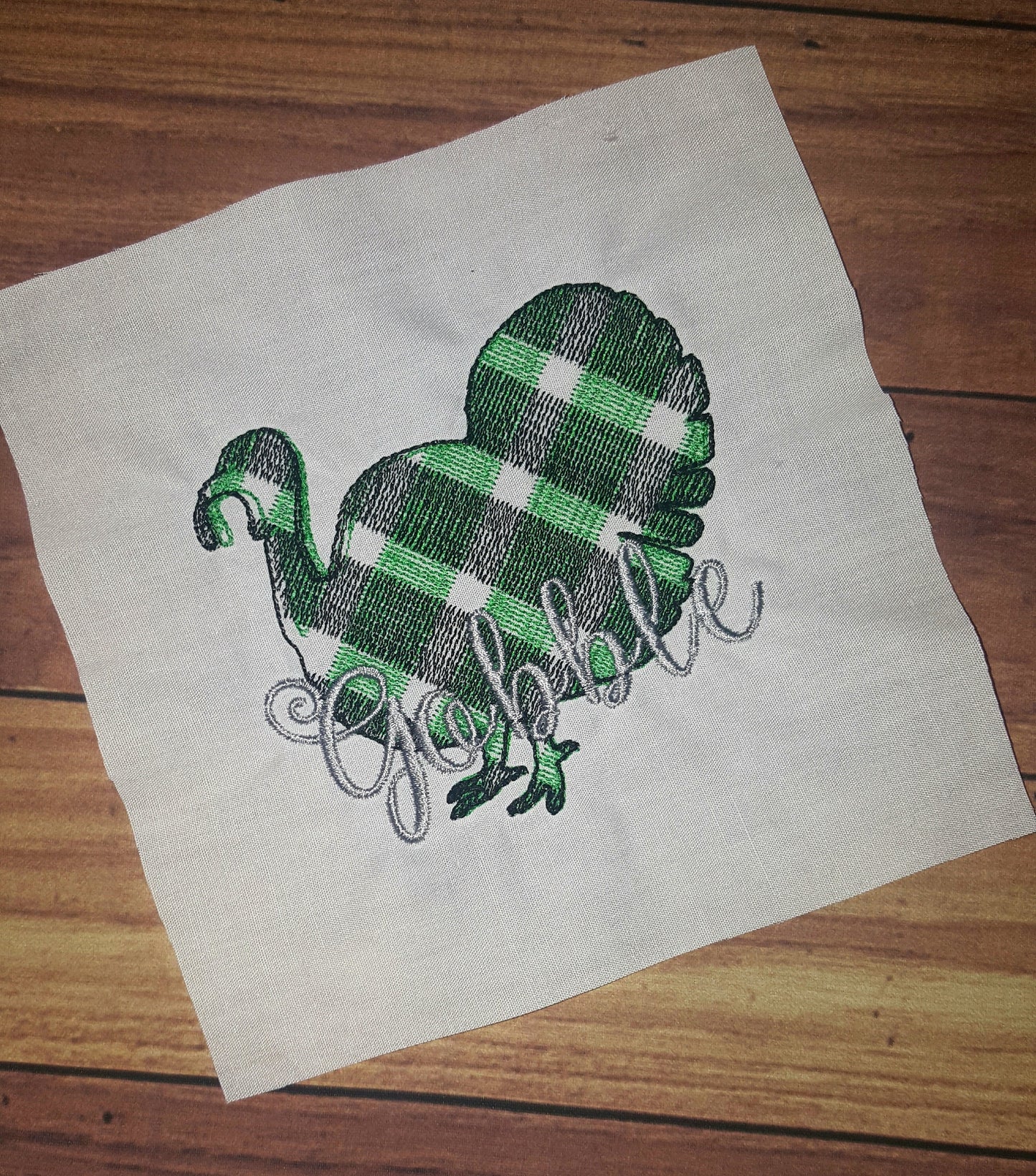 Gingham Plaid Patterned Farm Animals Set