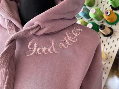 Scalloped Waves Font