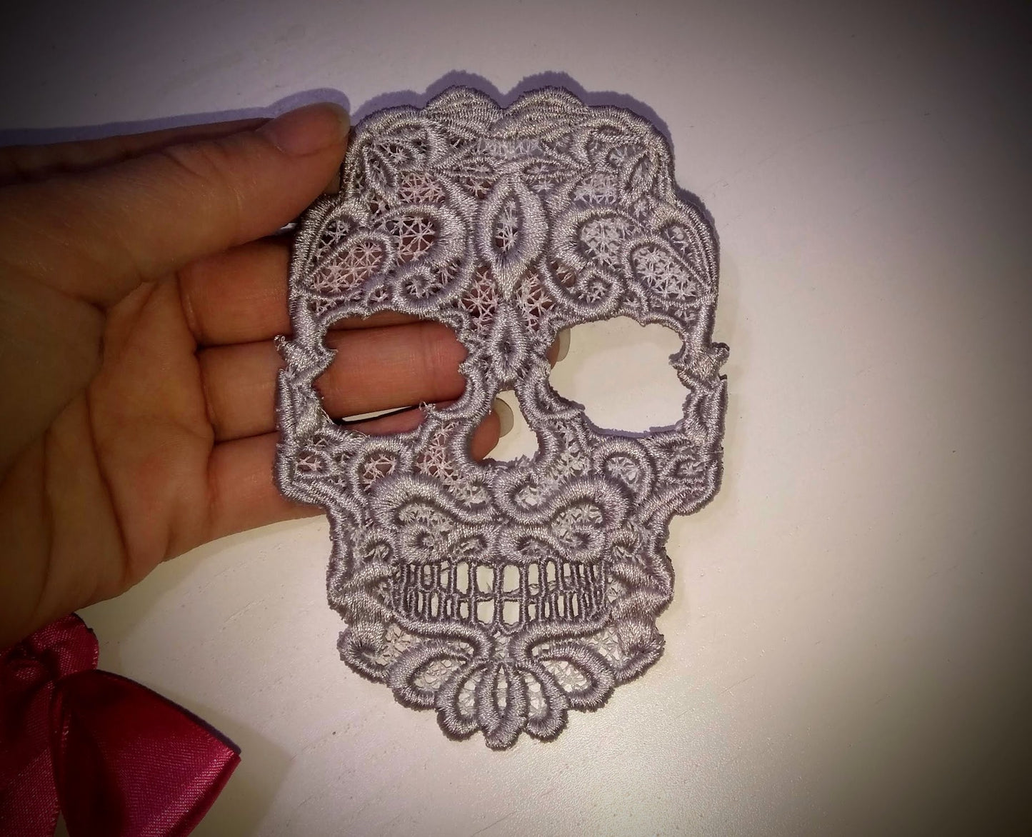 Stencil Curl Skull FSL