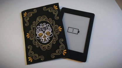 Skull Book Cover ITH