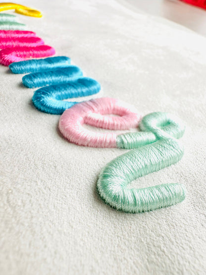 Puffy Puff Foam Handwritten Font